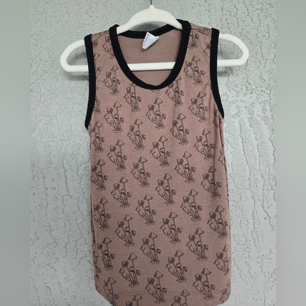 Kate Quinn size 3T mushroom tank